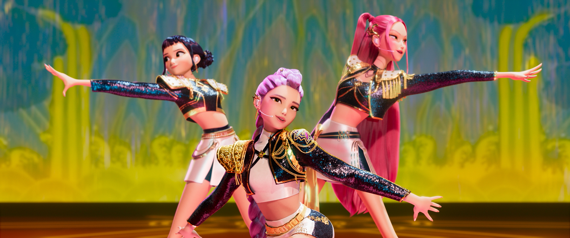 (L-R) Zoey (Ji-young Yoo), Rumi (Arden Cho) and Mira (May Hong)